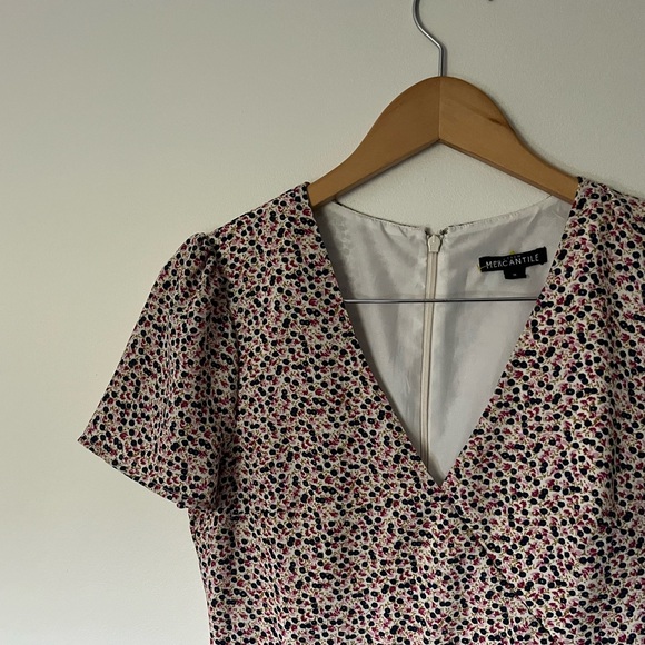 J. Crew V Neck floral wrap dress, 2 - Picture 3 of 4